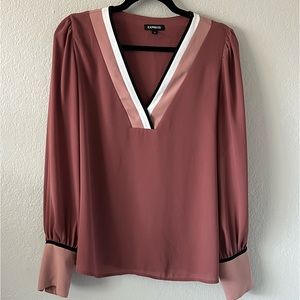 Express Portafino V Neck Flowy Loose Fit Top